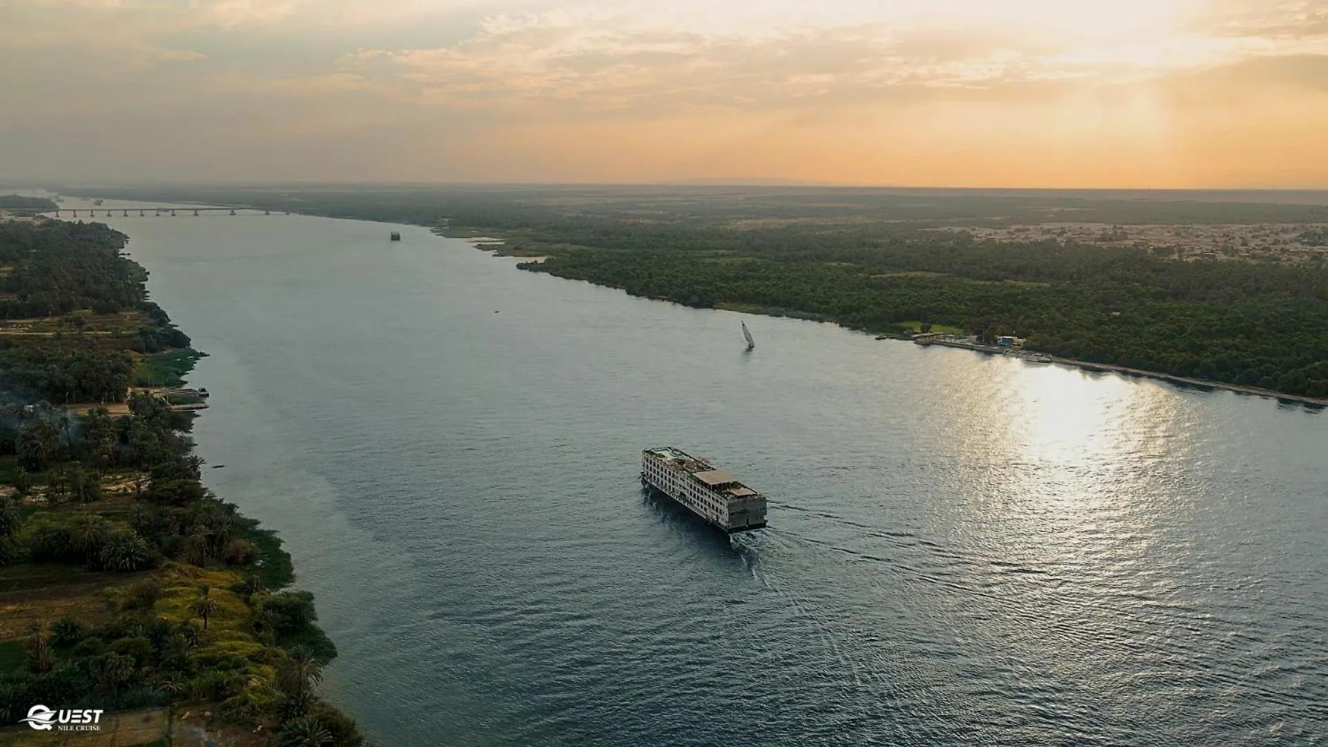 Nile Quest Cruise - 4 Or 7 Nights From Luxor Each Saturday And 3 Or 7 Nights From Aswan Each Wednesday Hotel